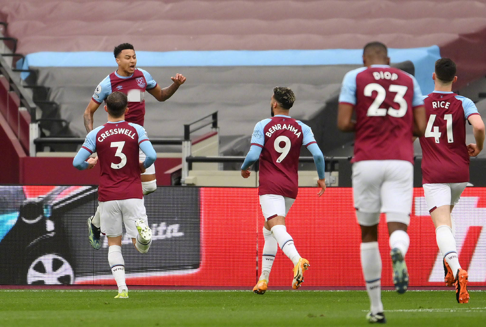 个巨大的财 个巨大的财